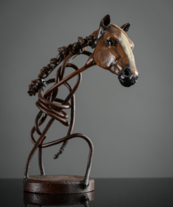 Cheval - Petit portrait Cheval petit portrait - Fer et papier mâché ©Thierry Chollat