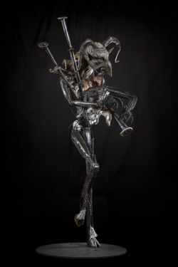 Espièglerie Espièglerie - Sculpture Thierry Chollat - Fer et bois acacia - L 78 x l 97 x h 172 - Photo Anthony Cottarel 2