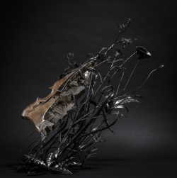 Liberté Liberté - Violon - Sculpture de Thierry Chollat - Photo Anthony Cottarel
