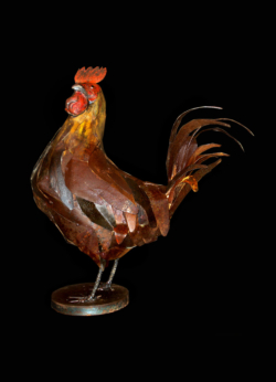 Coq Fer et bois (séquoia) - Echelle 1- Conçu pour résister en extérieur ©Thierry Chollat