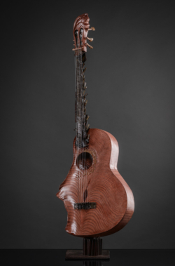 Véhémente Véhémente - Guitare Fer et bois (séquoia et hêtre) Interprétations d'instruments de Musique ©Thierry Chollat
