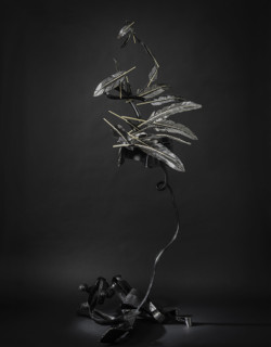 Dérobade Dérobade - Piano droit en métal | Sculpture instrument Thierry Chollat - France