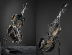 Maruschka Maruschka - Violon en fer, dentelles, peinture sur toile. L42xH52,5xl39. Thierry Chollat, sculpteur, Isère, France