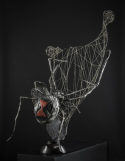 Soliloque Soliloque - araignée veuve noire, sculpture harpe en métal