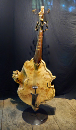 Viole de gambe (basse de viole à six cordes) Viole de gambe (basse de viole à six cordes) ©Thierry Chollat